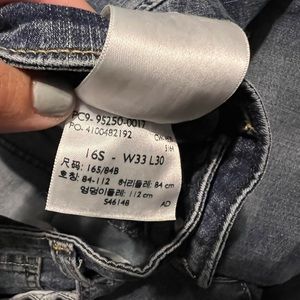 Nearly New Levi Mid-Rise Bootcut